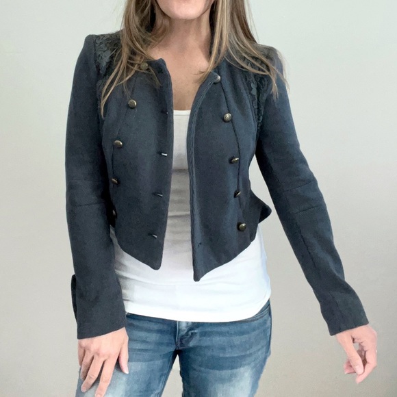 We The Free Jackets & Blazers - WE THE FREE Free People Navy Blue Military Lace detail Crop Jacket size 2